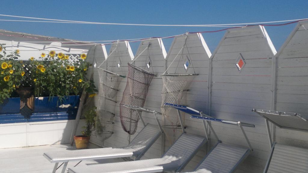 Riccione Beach Hotel - Enjoy Your Summer -Beach Village Incluso Экстерьер фото