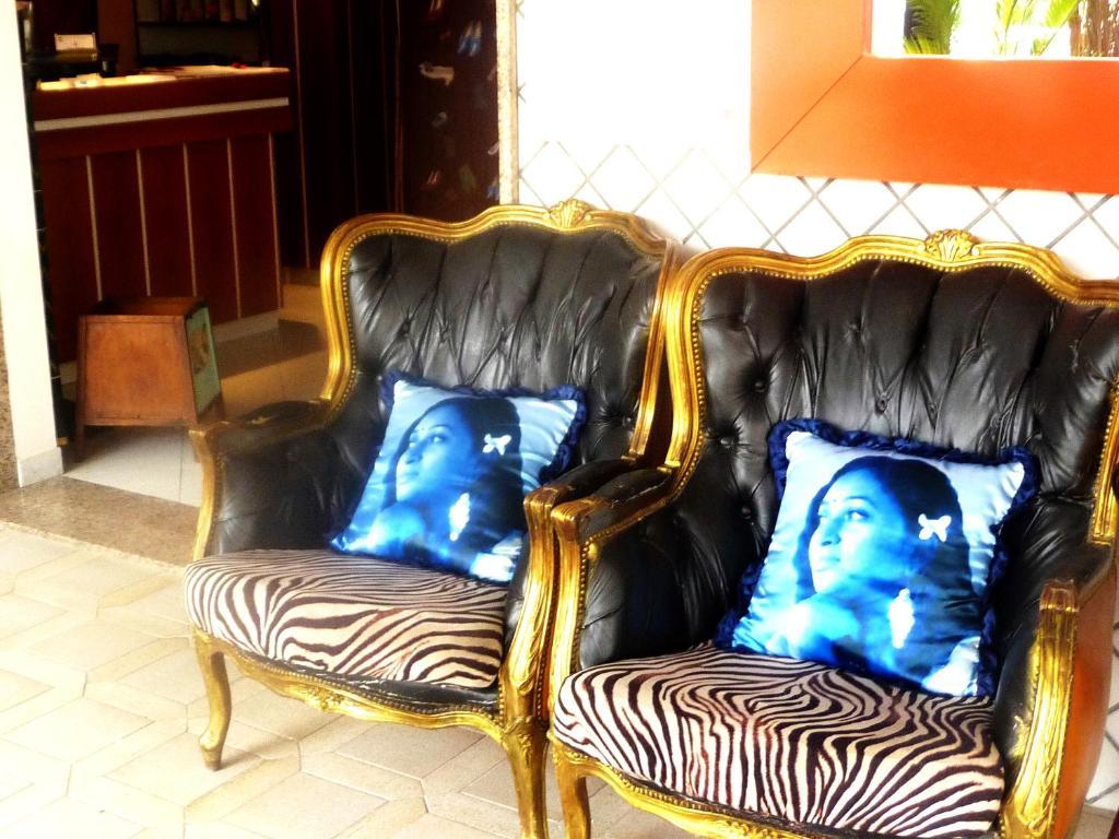 Riccione Beach Hotel - Enjoy Your Summer -Beach Village Incluso Экстерьер фото